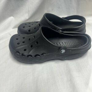 Crocs 10126 Baya Clogs for Unisex Adults  Black US Size 9 Mens 11 Womens